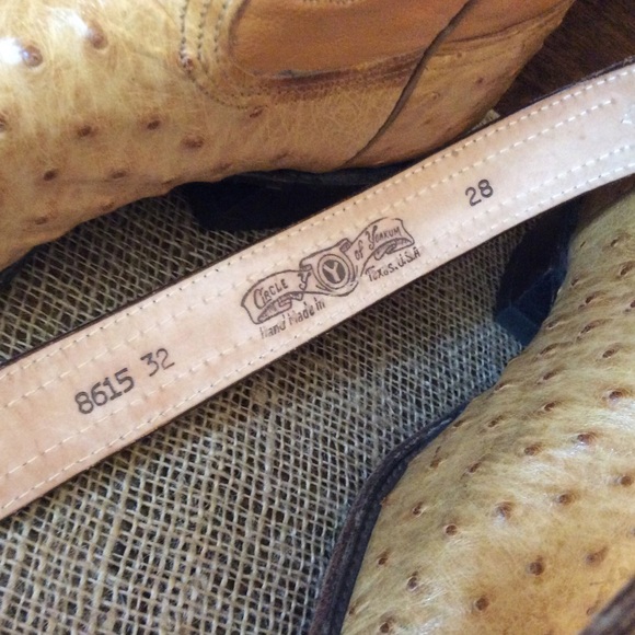 Circle Y of Yoakum belt handmade in Texas. - Picture 3 of 4